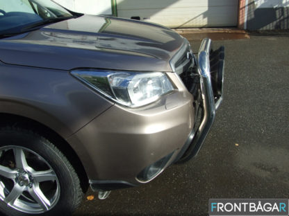 Grov-76mm-dubbel-frontbåge-extraljushållare-led-ljusbåge-extraljusbåge-extraljus-frontbågar-sverige-ab-–-Subaru-Forester-2008-2013-2